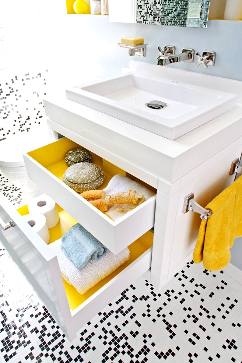 Storage systems for a small bathroom of 3 sq.m. - Photo