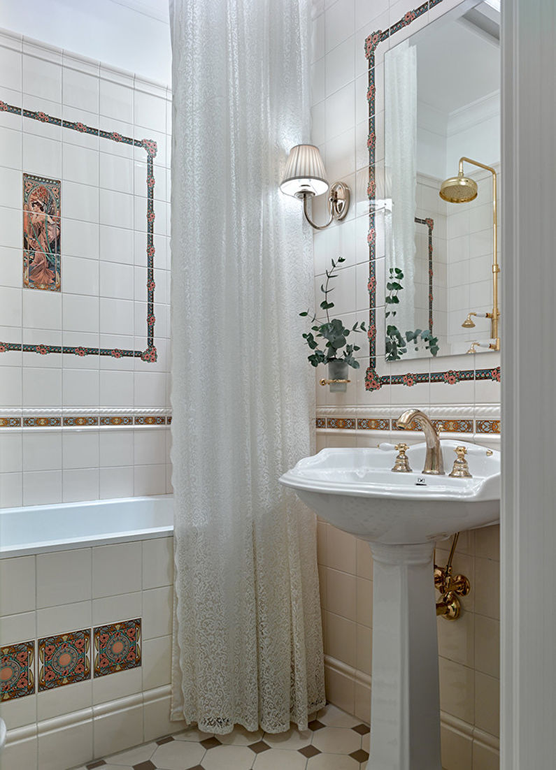 Interior design of a narrow bathroom - photo