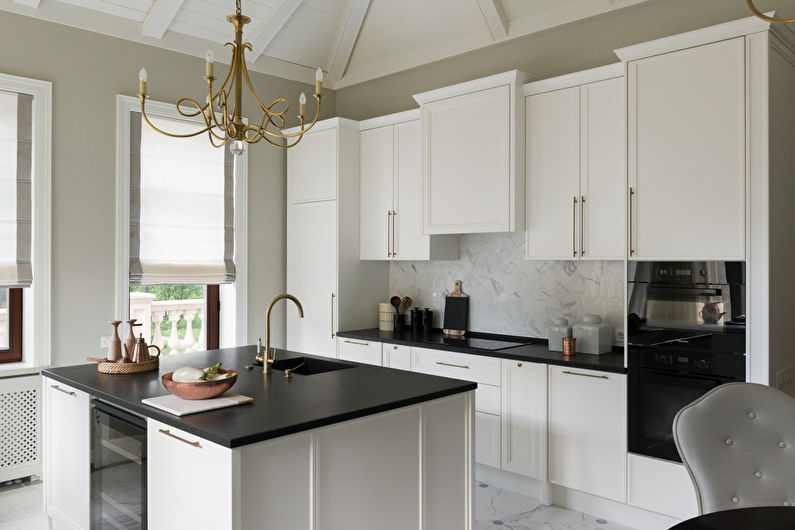 Kitchen interior design with island - photo