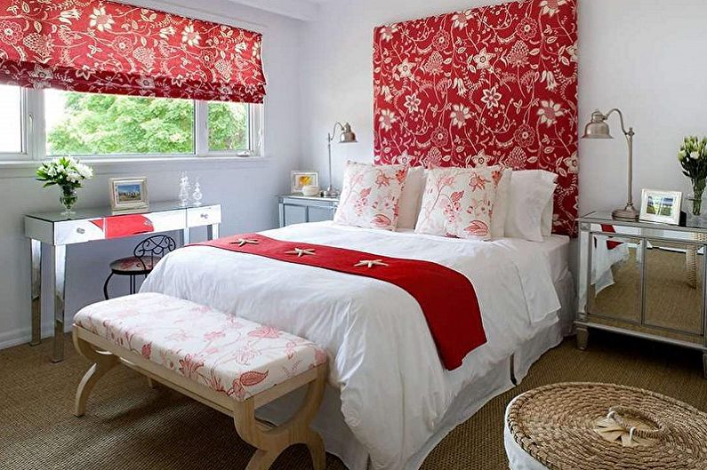 Interior design of a small bedroom - photo