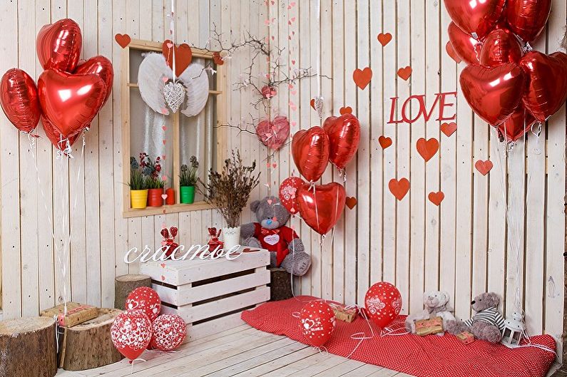 We decorate the apartment on February 14 - photo