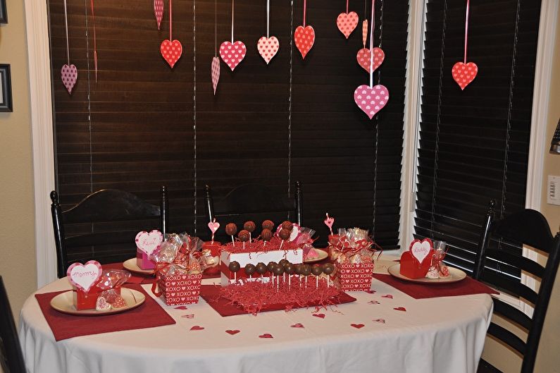 We decorate the apartment on February 14 - photo