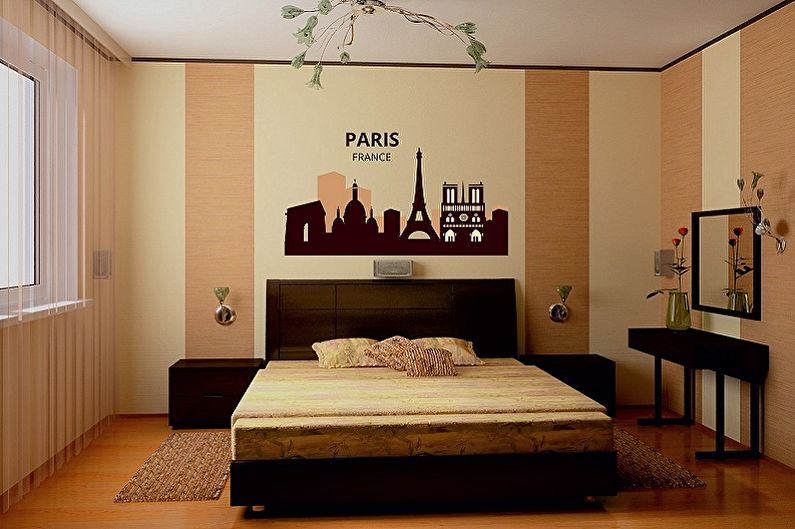 The combination of wallpaper in the interior - The combination of plain wallpaper