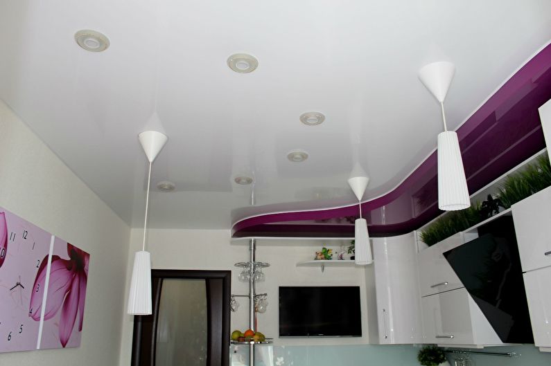 White stretch ceiling in the kitchen - photo