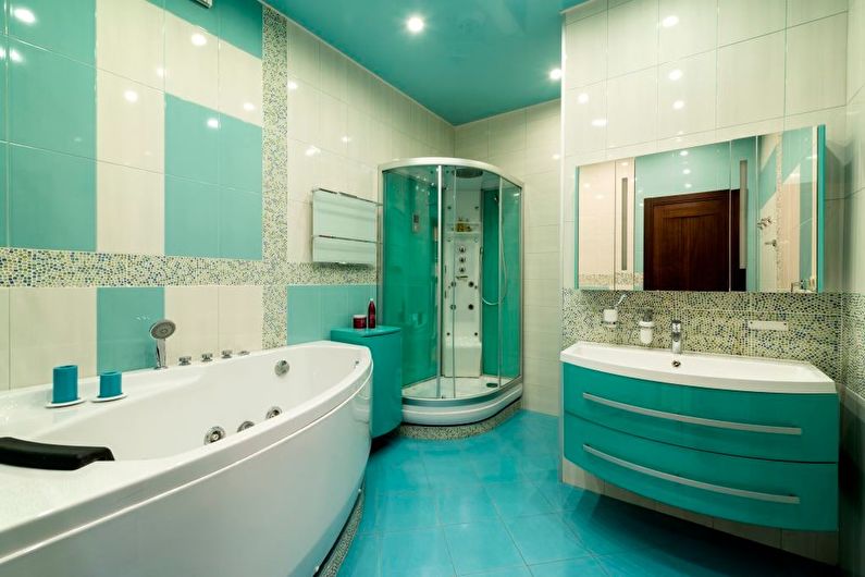 Green stretch ceiling in the bathroom - photo