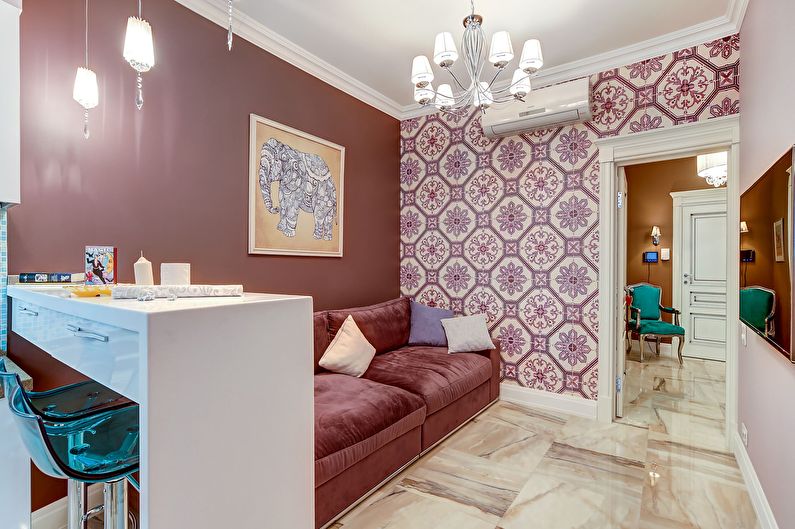 Combining wallpaper in the living room