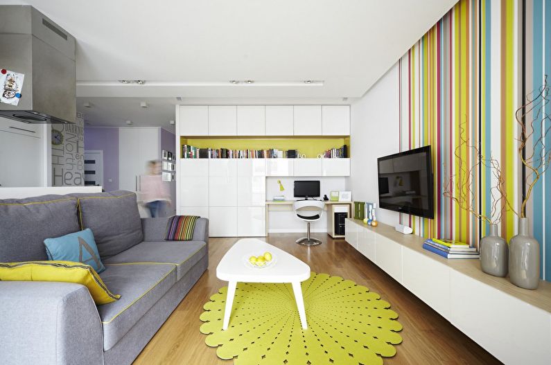 Striped wallpaper in the interior of the living room