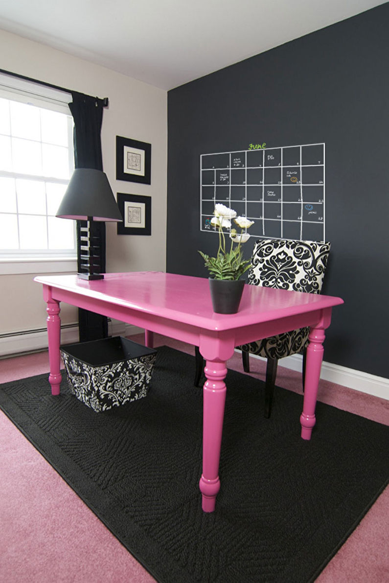 Painting - DIY old table decor