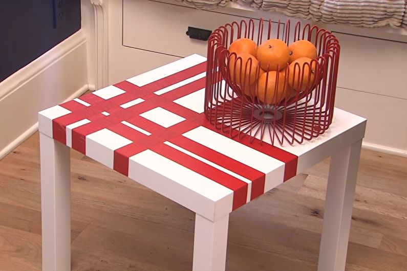 Decorative tape - DIY old table decor