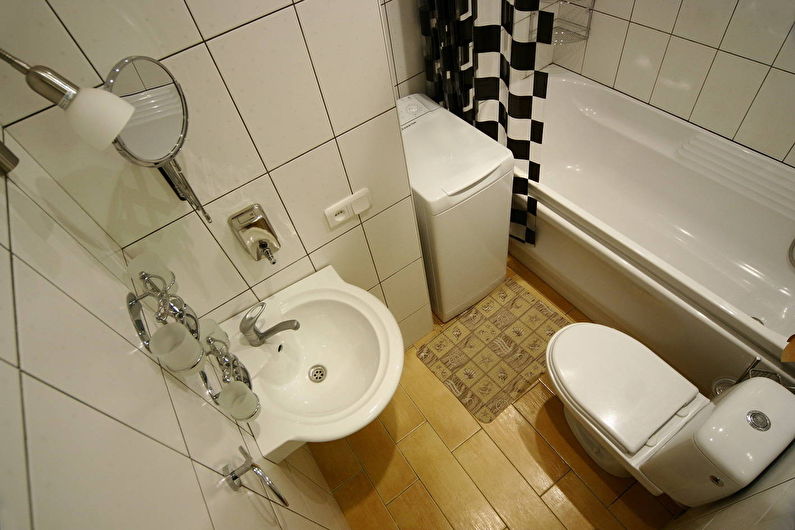 Remodeling a small bathroom