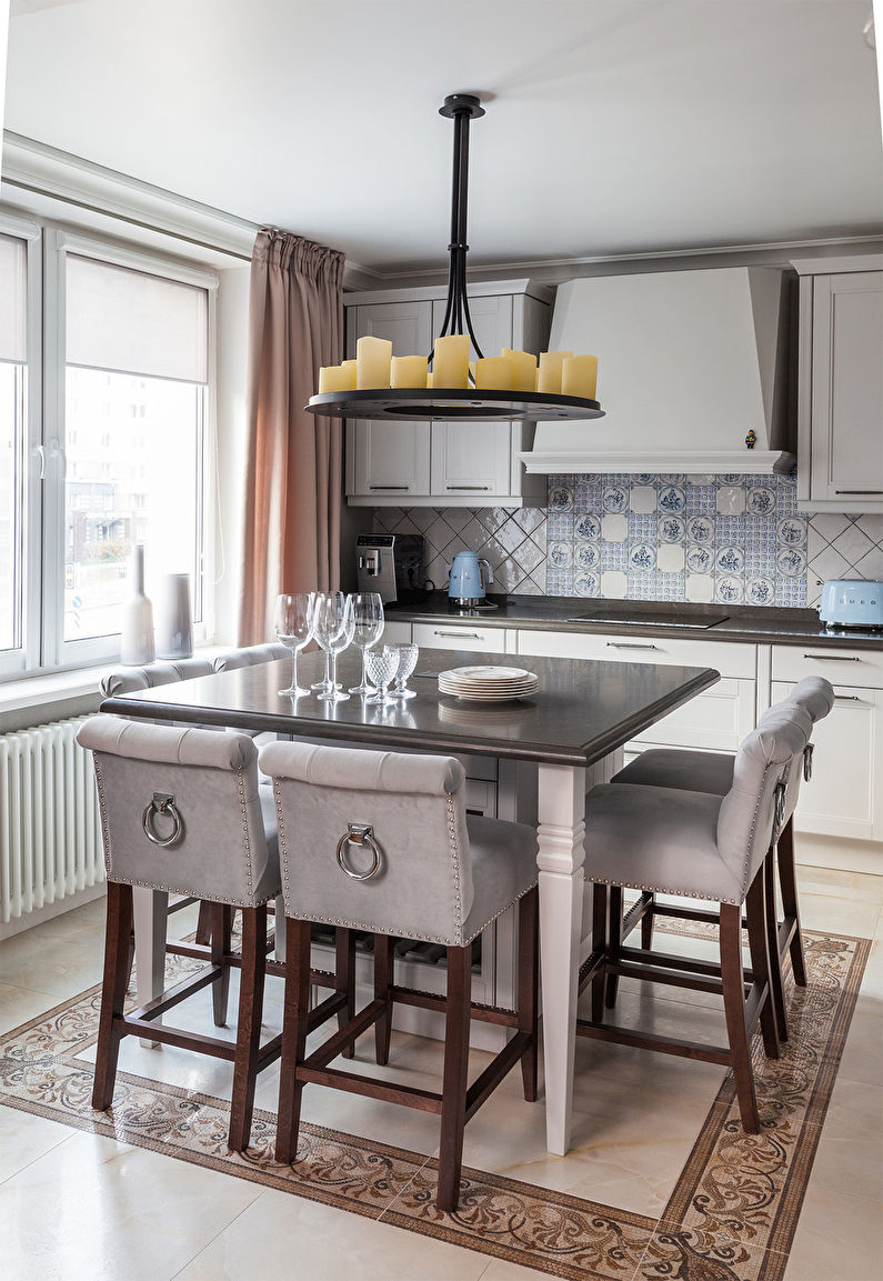 Fragrance of Delicacy: Design of a light kitchen