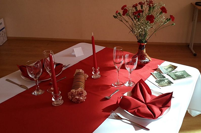 DIY flowers from napkins - photo