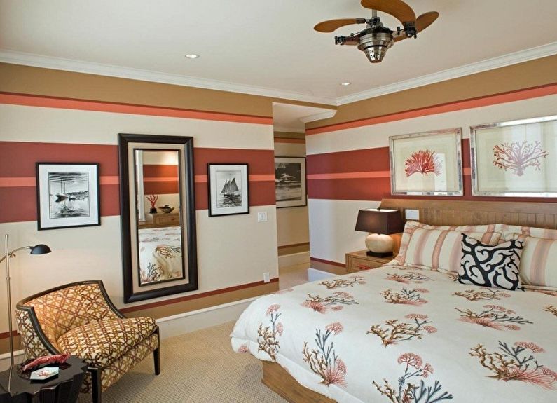 Horizontal combination of wallpaper in the bedroom