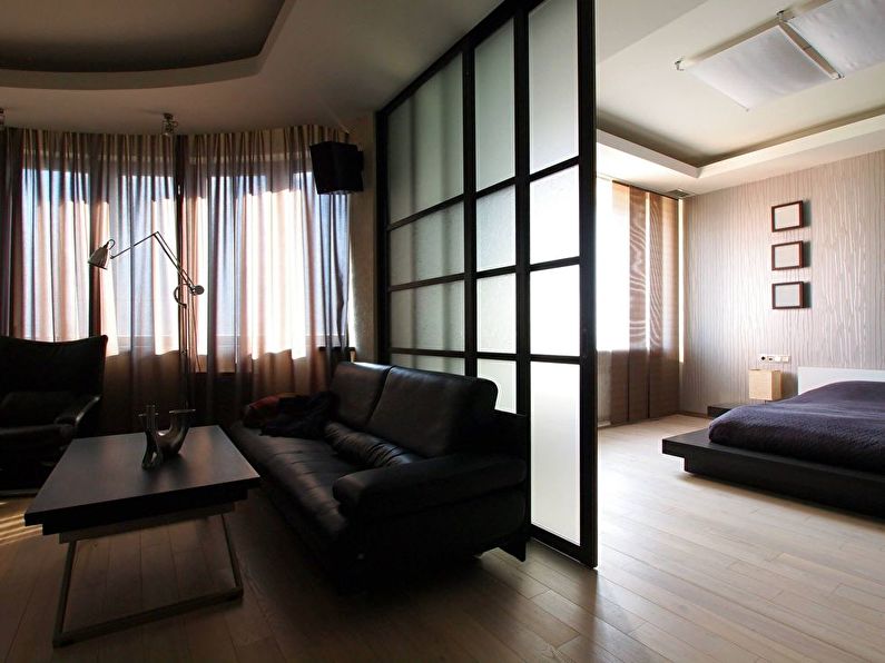 Frosted glass partitions in the apartment