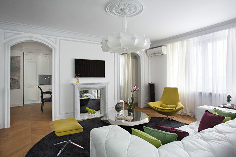 Alice Through the Looking Glass: Living Room Design, Kiev - photo 2
