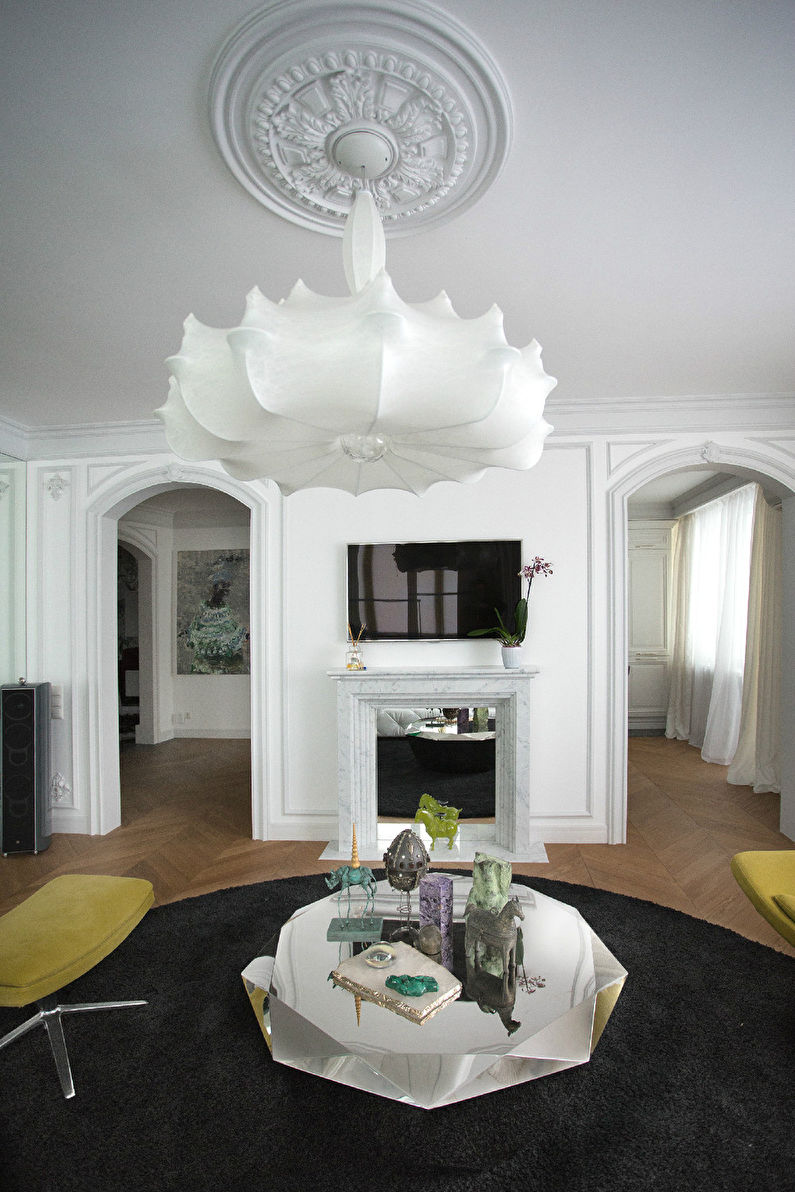 Alice Through the Looking Glass: Living Room Design, Kiev - photo 4