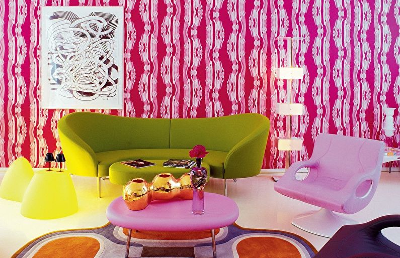 The combination of colors in the interior of the living room - pink with white and green