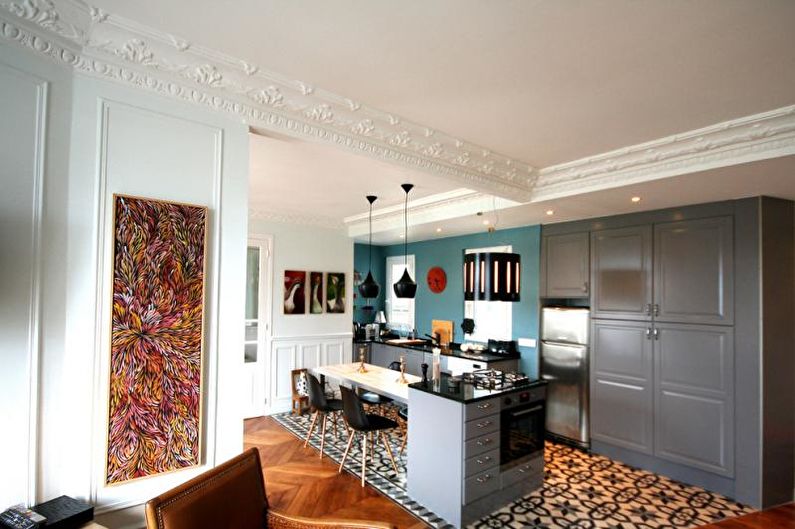 Beautiful kitchen photo - New kitchen with antique details