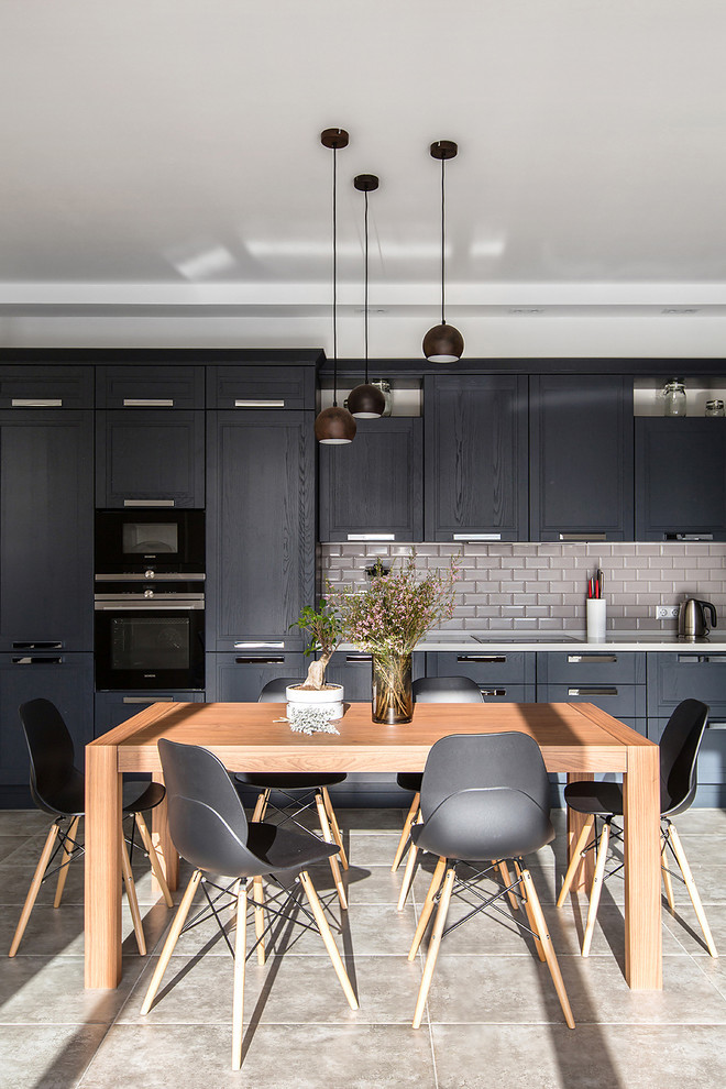 Beautiful kitchen photo - Graphite kitchen for a student girl