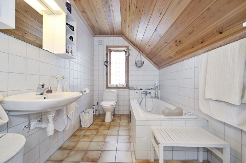 Combined Bathroom Design - Wall Decoration