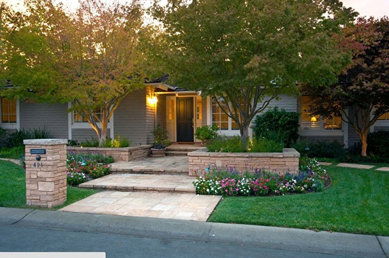 Border - Flowerbed at the cottage, ideas for landscape design