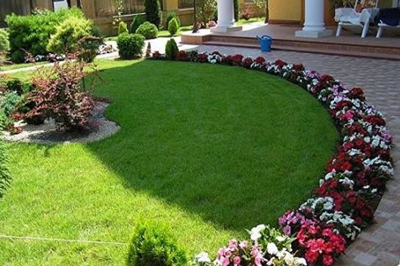 Border - Flowerbed at the cottage, ideas for landscape design