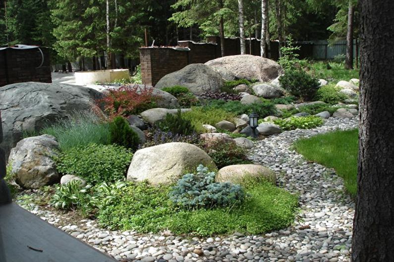 Stone Garden - Flowerbed at the cottage, ideas for landscape design