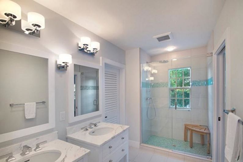 Interior design of a white bathroom - photo