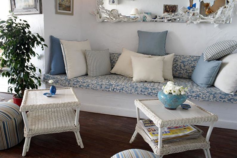 Provence style apartment design - Features