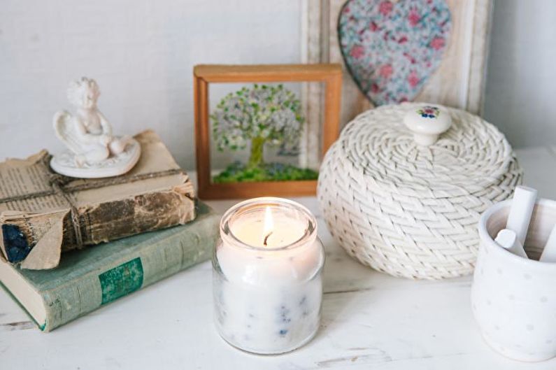 Lavender Candle - DIY Decorative Candles
