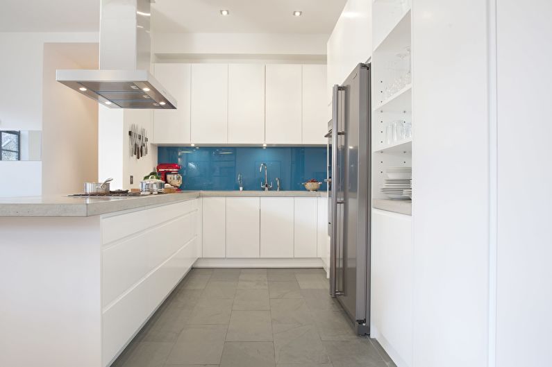 Interior design of a kitchen in turquoise tones - photo