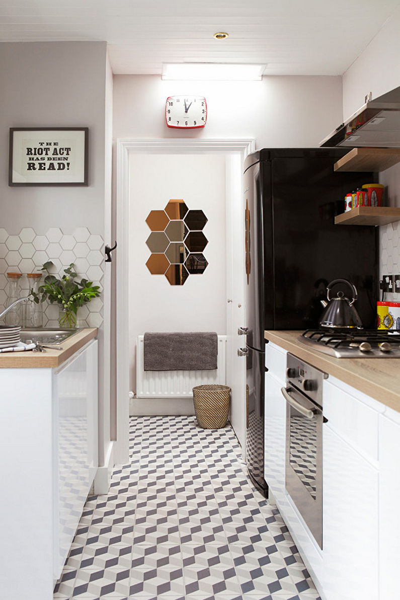 Tiles for the kitchen on the floor - photo