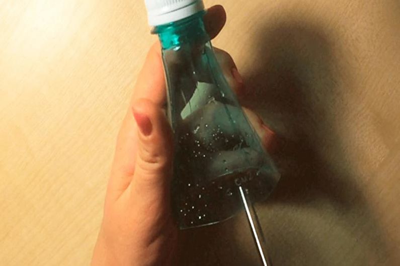 DIY Plastic Bottle Crafts - Curtains & Garlands