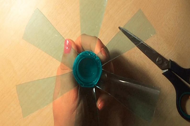 DIY Plastic Bottle Crafts - Curtains & Garlands