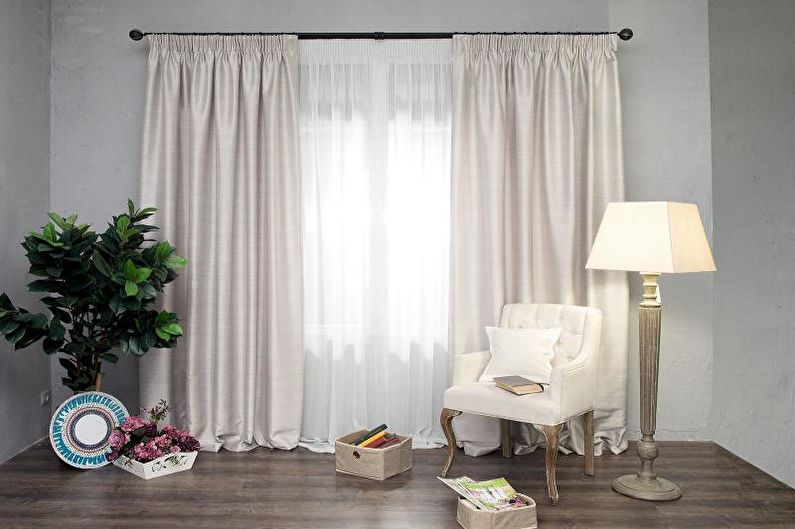 Design curtains for the living room - Taffeta