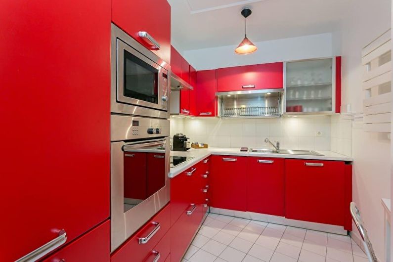 Kitchen interior design in red - photo