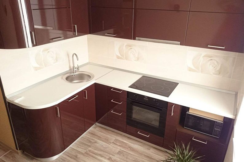 Kitchen interior design 6 sq.m. - Photo