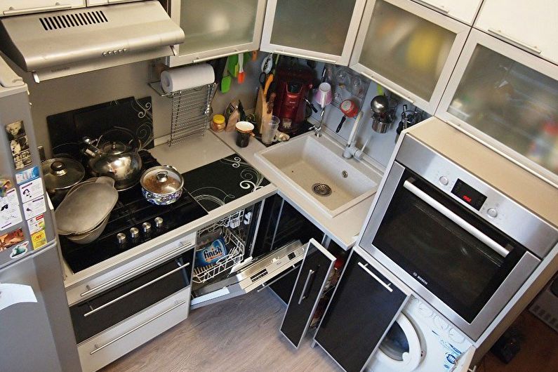 Kitchen interior design 6 sq.m. - Photo