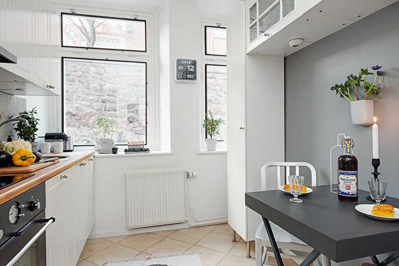 Kitchen interior design 6 sq.m. - Photo
