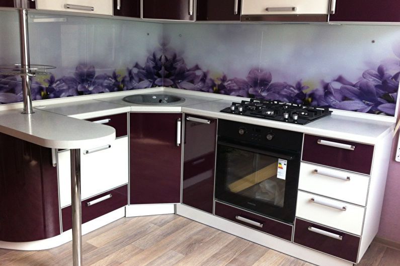 Kitchen interior design 6 sq.m. - Photo