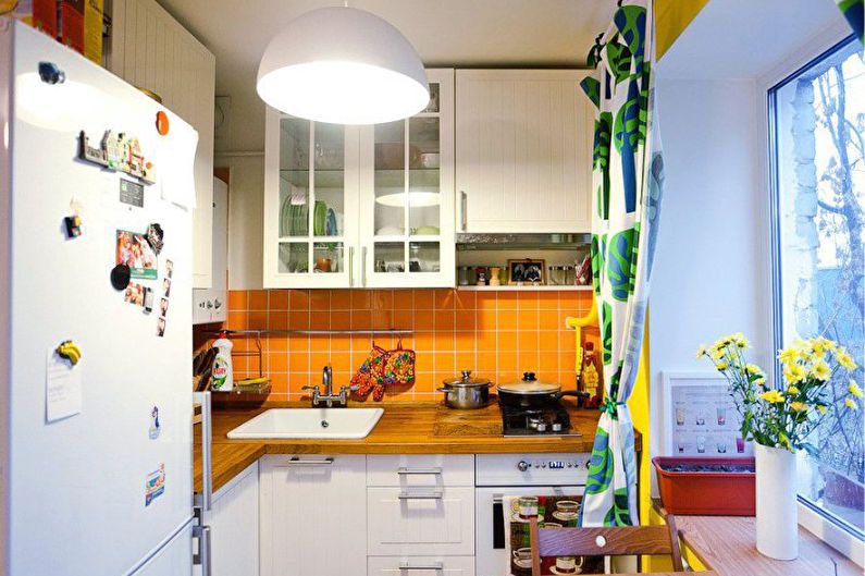 Kitchen interior design 6 sq.m. - Photo