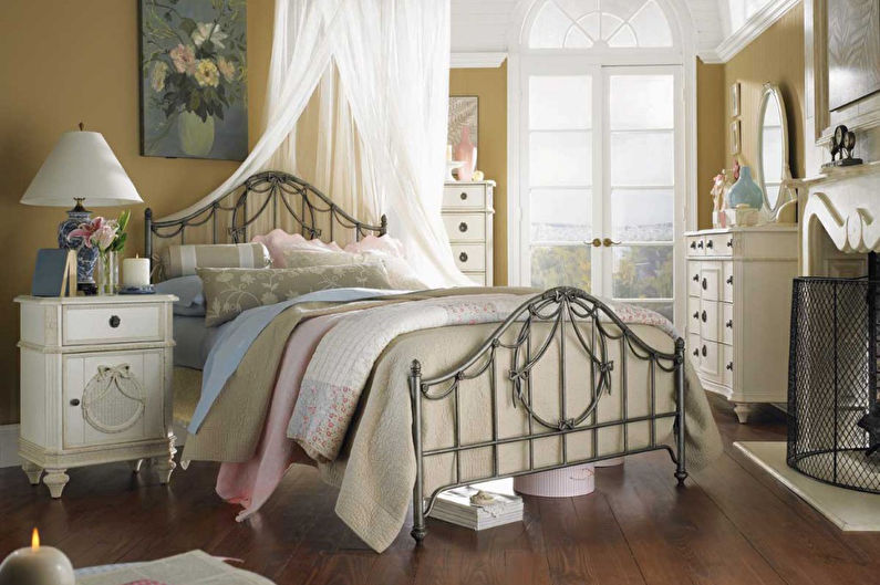 Bedroom design 12 sq.m. in the style of provence