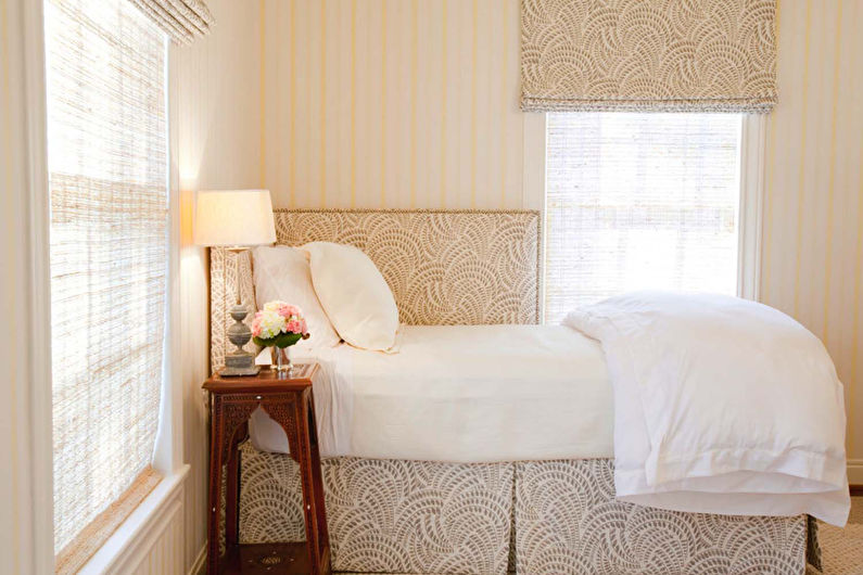 Bedroom design 12 sq.m. - wall decoration