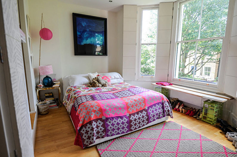 The interior design of the bedroom is 12 sq.m. - Photo