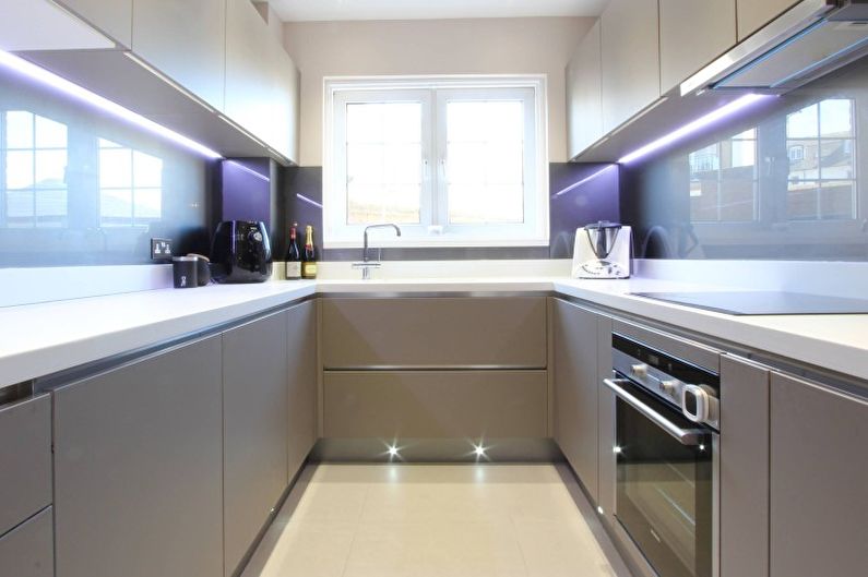 Interior design of a narrow kitchen - photo