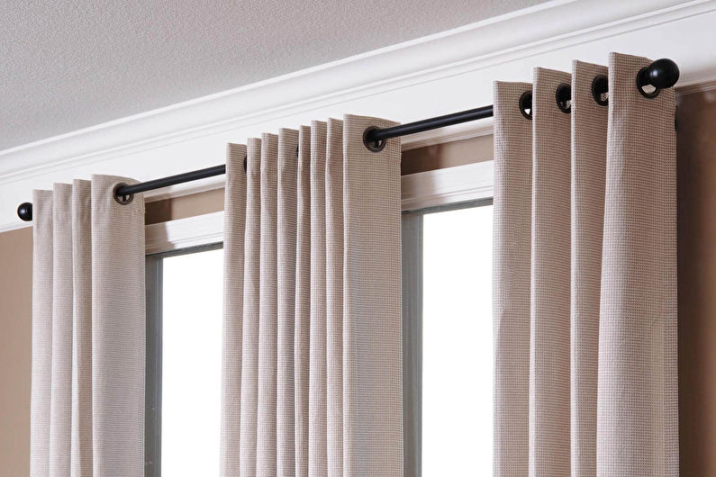 Curtains in the bedroom with eyelets
