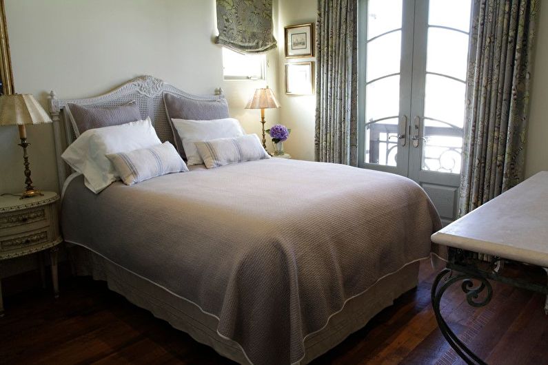Provence-style small bedroom design