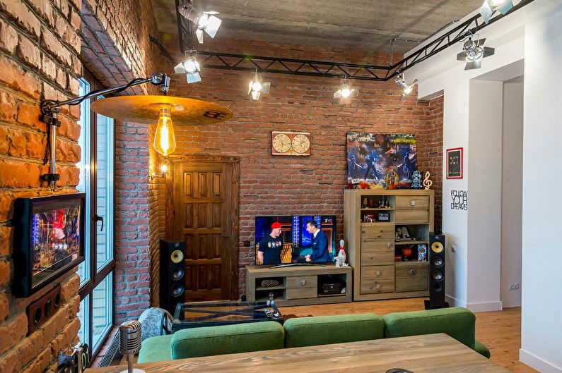 Lägenhetsdesign i loftstil för ett ungt par, Tyumen - foto