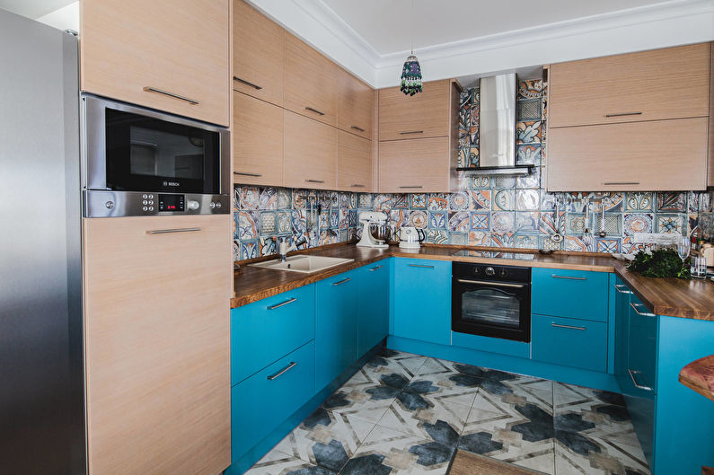 Kitchen design 12 sq.m. - Furniture arrangement