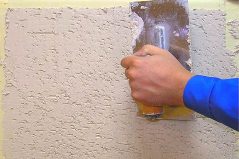 Application of bark beetle plaster